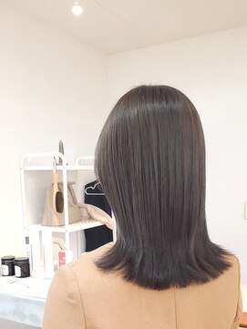 リタ(RITA) アッシュベージュ