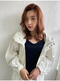 くびレイヤーエモージュ前髪薄めバング小顔カット大人ガーリー