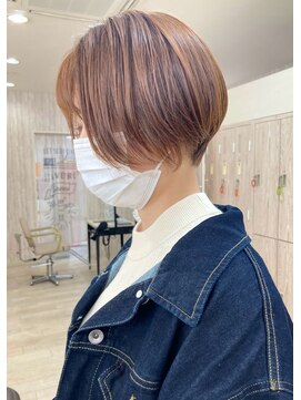 ソソ(soso) 【soso 伊勢田】ショートボブ×ベージュ【横浜/ブリーチ】