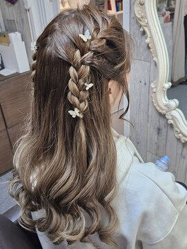 ラピスラズリ(Lapis Lazuli) ハーフアップ　12 （ヘアセット専門店　下通　熊本）