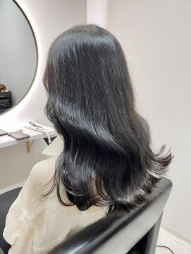 トッカ ヘアアンドトリートメント バイ リウム(tocca hair&treatment by Rium) 《韓国ヘア》透明感グレージュ×ヨシンモリ
