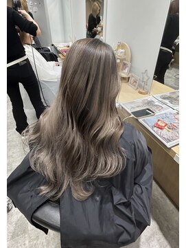 アヴァンス 京橋店(AVANCE) バレイヤージュ.ハイライト.グラデーション.大阪ハイトーン