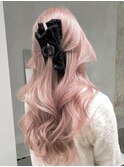 フェミニンロングピンクカラーリボンアレンジハーフアップ