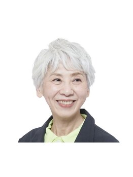 《オリジナルカット》顔立ちや頭の骨格を理解し、セニングを無駄に使わずに再現性・もちの良さを実感♪