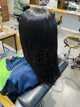 チュコラ(Chucola)の写真/《帖佐》人気の”髪質改善”でカラーやパーマ、乾燥・紫外線で傷んだまとまらない髪も本来の艶を取り戻す♪