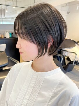 シオン(shion) おくれ毛ショートくびれヘア顔周りレイヤー_ba374491