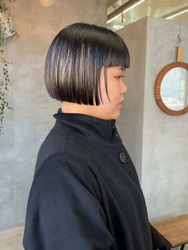 テトヘアー(teto hair) ミニボブ　刈り上げボブ　パッツン　シンプルヘア