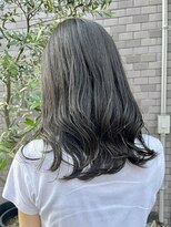ルミ ツー 横浜駅店(Lumi 2)&nbsp;透明感たっぷりダークアッシュ暗めカラー/ミディアムヘア/横浜
