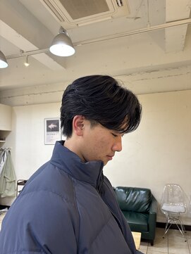 ディータ(Dita) 毛流れセンターパート