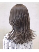 モアナ バイ ヘッドライト 長野駅前店(Moana by HEADLIGHT) Moana長野駅前#ハッシュカット#ロングレイヤー#グレージ