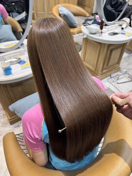 ロンド ロビン 栄(Lond robin) 縮毛矯正/髪質改善/艶カラー/韓国/レイヤー