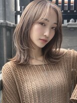 ユキ 八事(yukii)&nbsp;ハイライトカラー フェイスフレーミング レイヤーカット くびれ