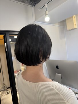 アコロン(acoron) 首元すっきりショート