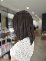ザ カラー ラボ(THE COLOR LABO)&nbsp;ラベンダーブルー　レイヤーカット　顔まわりレイヤー