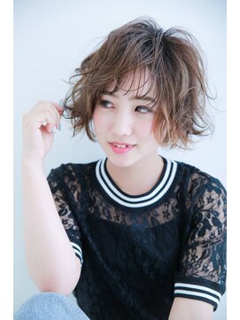 ニューヨークニューヨーク 梅田茶屋町店(NYNY) 外国人風ウイングショート