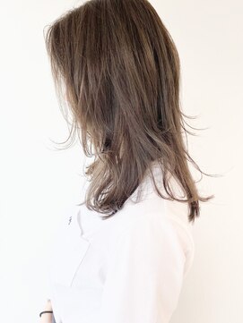 ネイヴィル オモテサンドウ(navile omotesando) アッシュブラウン×ナチュラルネオウルフ