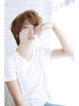 セントラル プラスエヌ(CENTRAL+n) 20代30代40代　重ため無造作ショート【草津】