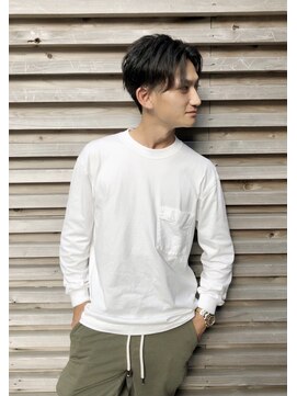 ジゼル(GiseL) 【GiseL】センターパート×刈り上げ　ショートヘアメンズカット