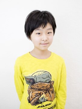 フォトスタジオ アンド ヘアメイク ニコメルシー(photo studio hair make nico merci) 小学生 女の子 ベリーショート