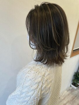 ラテ ヘア リリィ(latte hair lily) 大人可愛い/外はねボブ/バレイヤージュ