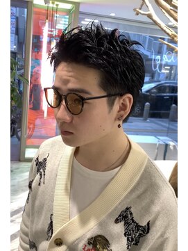 ゼスト 八王子店(ZEST) ツーブロック入りのスパイキーショート