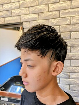 ヒトイキエストイチキューゴーゴー(Hitoiki EST.1955) ツーブロックショート