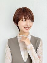 30代40代50代耳かけショート前髪なしハンサムショートカット