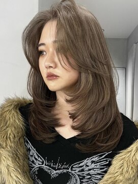 サイン 表参道(SIGN) ミディアムヘアグレージュカラーデザインカラーシルキーベージュ