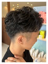 シーバイリリア(siie by LILIA)&nbsp;無造作波巻きパーマ