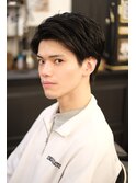 【神田】ビジネススタイル直毛黒髪ショート