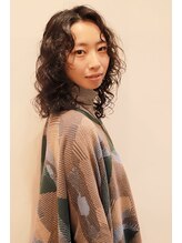 《パーマの動きを計算したカットで理想のスタイルを実現》ファッションや雰囲気にぴったりのパーマ提案