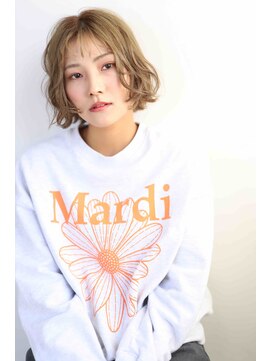 ウル(ulu) 外はねボブ 透明感カラー 白髪ぼかし 名東区 大人女性