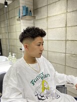 ミナミ 府中店(MINAMI)&nbsp;ジェットモヒカンパーマスタイル　<理容室>