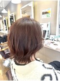 ミディアムストレート外ハネボブ大人ショート切っぱなしボブ