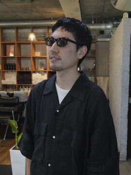 ヒカリス 中崎店(HIKARIS) メンズ × カット