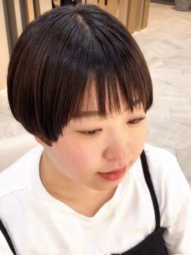 ジーナ 渋谷 表参道(JINA) 大人ショートボブ/ハンサムショート/前髪あり/30代40代50代