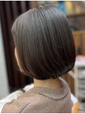 冬のこなれ感ボブ◎平行×内巻きレイヤー大人カジュアルツヤ感