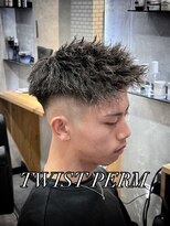 トップバイスリーナイン(TOP by THREE NINE)&nbsp;短髪ツイストパーマ