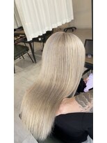 トリムバイエンヴィ(tlim by ENVY) ホワイトベージュ