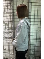 ウム(UMM)&nbsp;前下がりbob