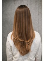 テラ(terra)&nbsp;20代30代◎小顔見せ顔まわりレイヤー×艶ベージュロング