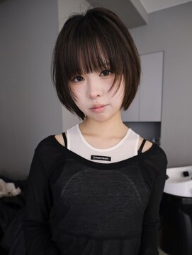 イリ(iLi) 【iLi×REN】ぱつっとボブ/ミニボブ/ボブレイヤー《立川》