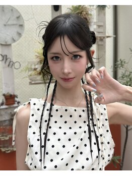 モモ(momo)の写真/特別な日はプロ技で♪トレンドのコテ巻・巻きおろしスタイルで、いつもより華やかで可愛い自分へ変身！