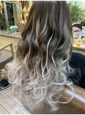 アクアグレーのグラデーション