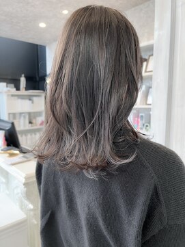 キャアリー(Caary) 福山市イルミナカラー人気キャアリーcaaryアッシュグレージュ