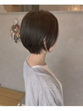 カミベヤ(KAMIBEYA) カーキショート