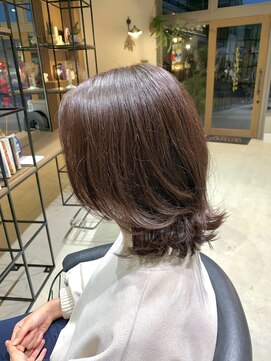 ユリイカビヨウシツ 外ハネレイヤー