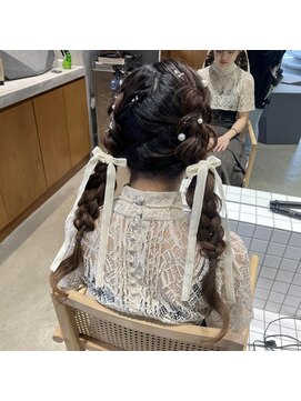 ニーイチイチ(211) 編みおろしツイン