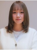 オリーブベージュ アッシュカラー ミディアムレイヤー