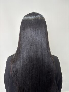 クリエイティブヘアーエィス(creative hair Ace) イメチェン/ホワイトブロンド/外ハネボブ/美髪/登米市